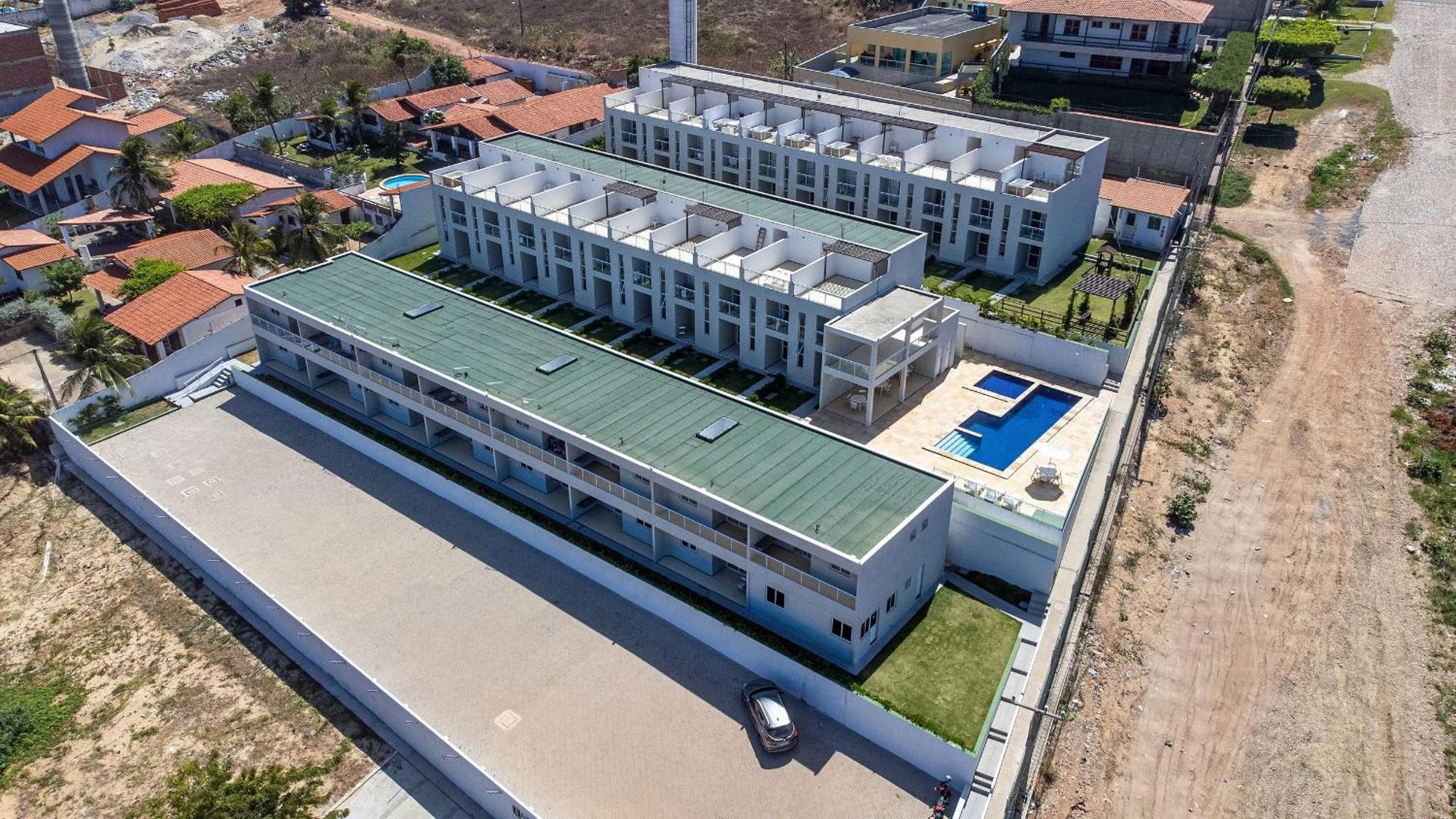 Beach Townhouses - Apto 1° Andar Por Carpediem Акирас Экстерьер фото