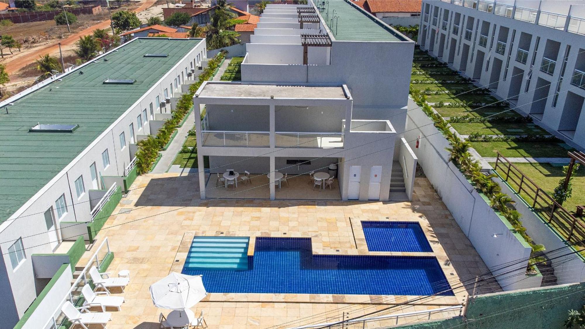 Beach Townhouses - Apto 1° Andar Por Carpediem Акирас Экстерьер фото