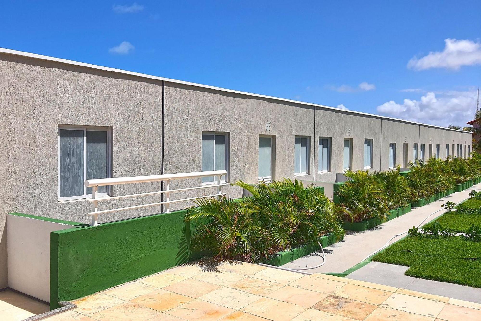Beach Townhouses - Apto 1° Andar Por Carpediem Акирас Экстерьер фото